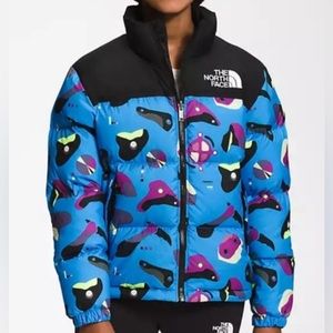 The North Face Teen 1996 Nuptse Jacket | Super Sonic Blue Infographic Rare Print